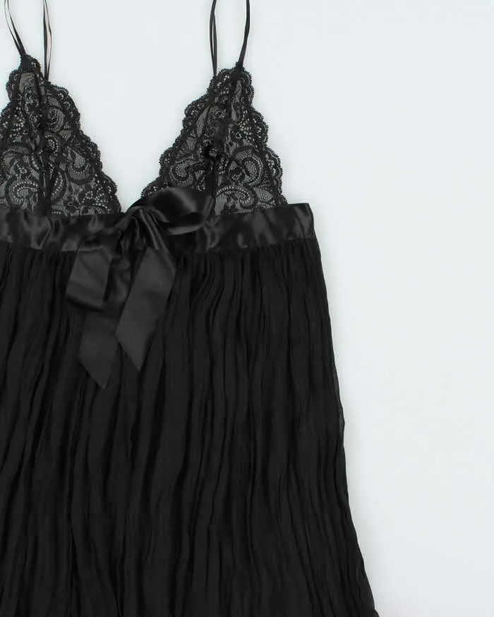 Vintage Y2k 2000s Victoria's Secret Mesh Crinkle Cami Top - M sold by Rokit product image thumbnail 3