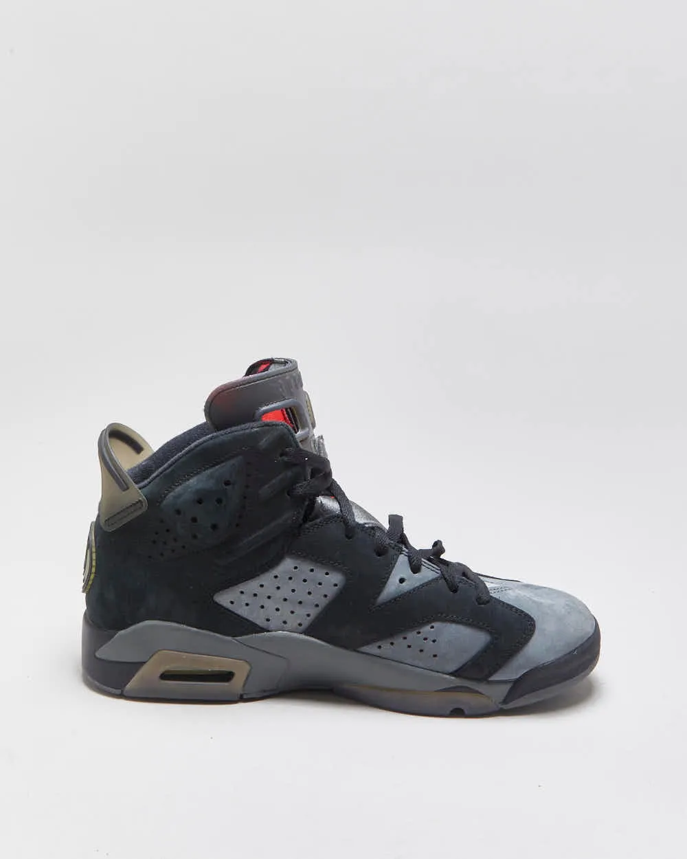 2019 Nike Air Jordan 6 Retro x Paris Saint Germain PSG Iron Grey Suede Trainers - UK8.5 sold by Rokit product image thumbnail 2