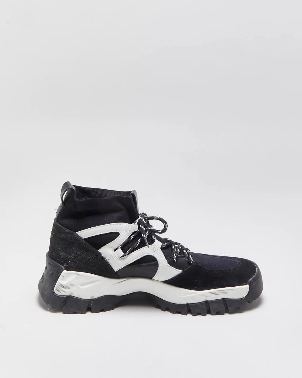 2022 Tod's Leather Knit & Leather Chunky Sock Boot Trainers - UK8.5 sold by Rokit product image thumbnail 2