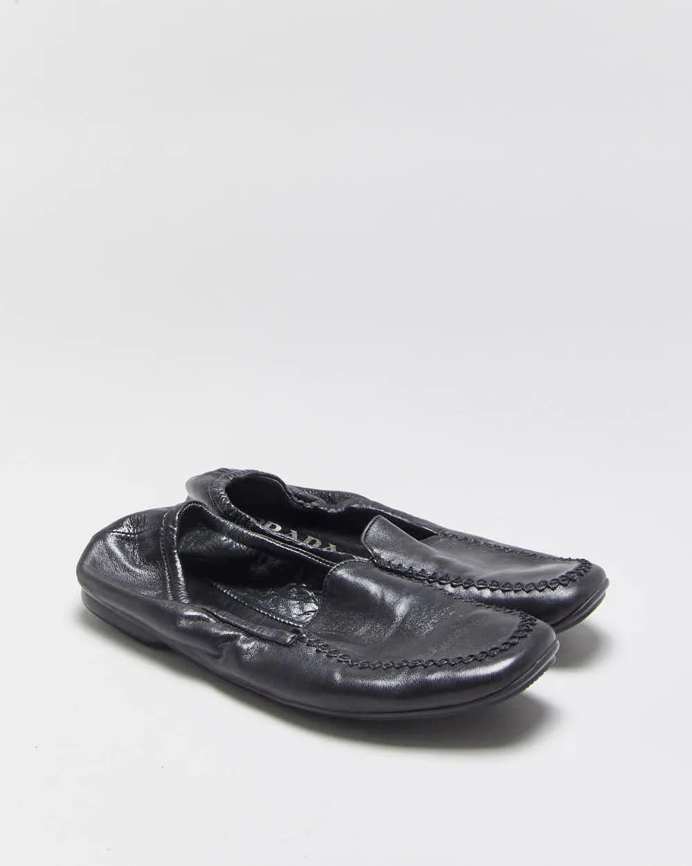 Vintage Y2K 00s Prada Women's Calfskin Leather Slip On Scrunch Loafers - UK3 sold by Rokit