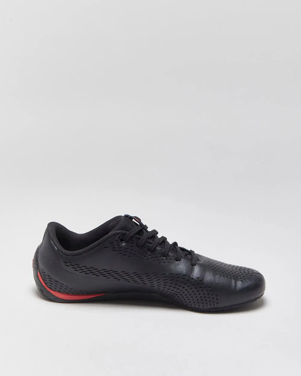 2019 Puma x Ferrari Drift Cat 5 Low Leather Trainers - UK9.5 sold by Rokit product image thumbnail 2
