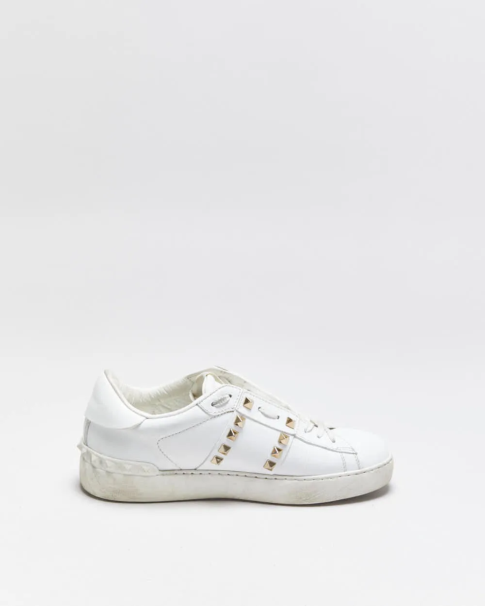 2022 Valentino Rockstud Untitled Women's Calfskin Leather Embellished Low Trainers - UK5 sold by Rokit product image thumbnail 2