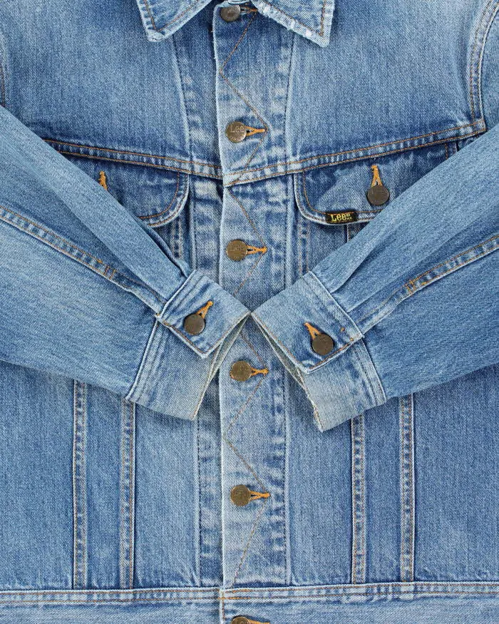 Vintage 1980s Lee Women's Light Wash Denim Trucker Jacket - M sold by Rokit product image thumbnail 5