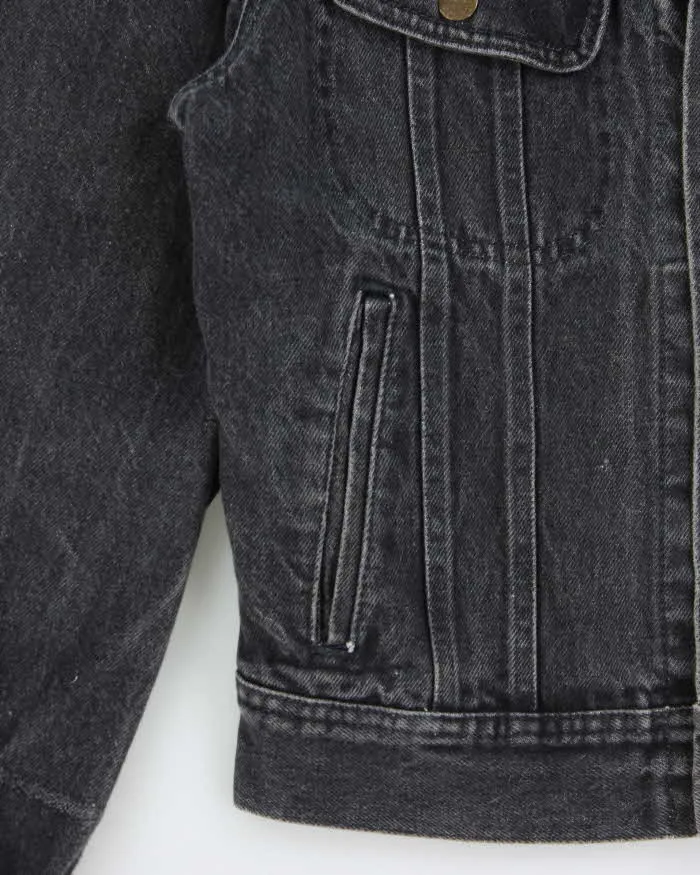 Vintage 1986 Lee Riders 220 Union Made In USA Distressed Denim Trucker Jacket - XS sold by Rokit product image thumbnail 5