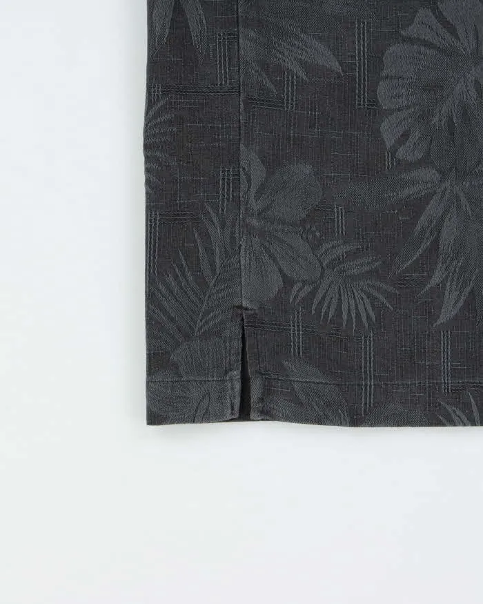 Vintage Jamaica Jaxx Silk Hawaiian Shirt - L sold by Rokit product image thumbnail 4