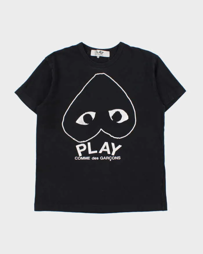 Vintage PLAY Comme Des Garcons Inverted Big Heart Crewneck T-Shirt - XL sold by Rokit