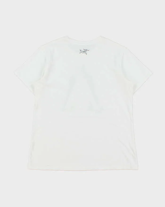 Vintage Arc'teryx Forage A Women's Crewneck T-Shirt - L sold by Rokit product image thumbnail 2