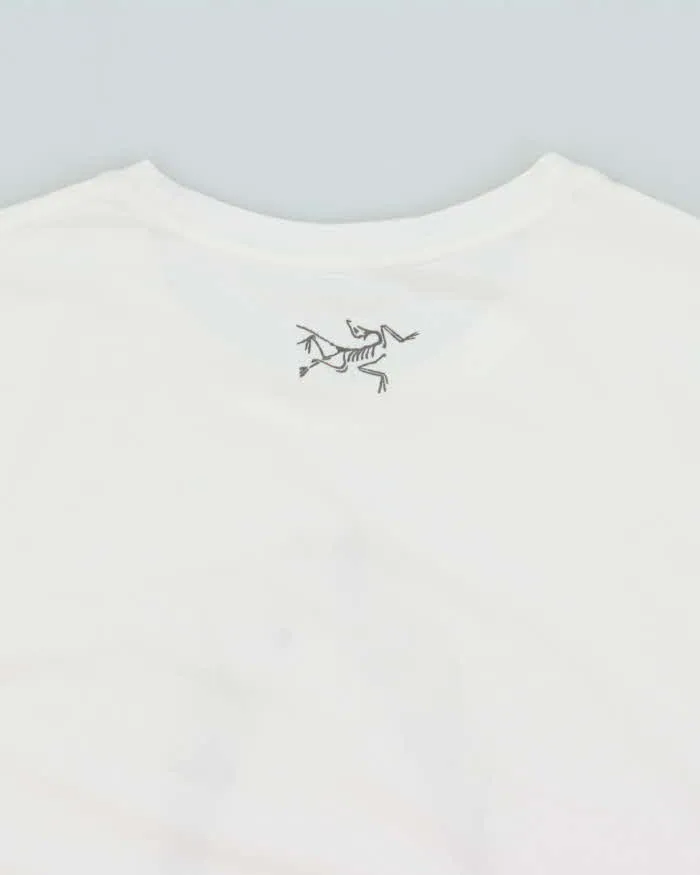 Vintage Arc'teryx Forage A Women's Crewneck T-Shirt - L sold by Rokit product image thumbnail 5
