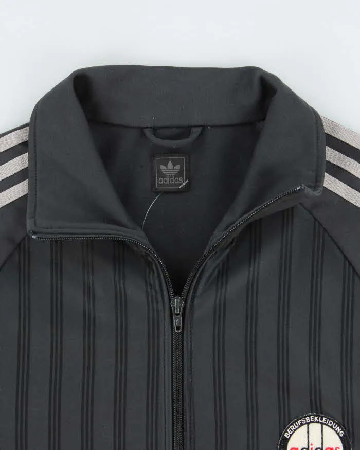 Vintage Y2K 00s Adidas Originals 3-Stripe Zip Cuff Track Jacket - L sold by Rokit product image thumbnail 5