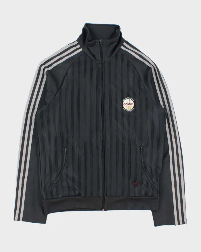 Vintage Y2K 00s Adidas Originals 3-Stripe Zip Cuff Track Jacket - L sold by Rokit