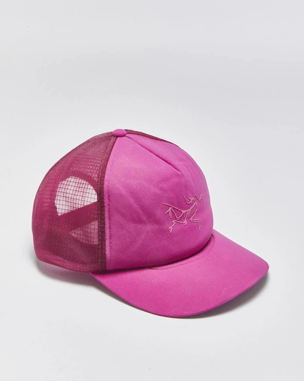 Arc'teryx 'Bird' Dark Fuchsia Curved Brim Soft Shell Trucker Hat - OS sold by Rokit