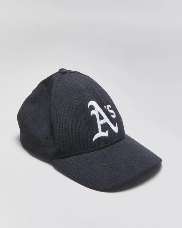 Vintage Y2K 00s Oakland A's AJM Class Canvas Velcro Baseball Cap - OS made by Rokit