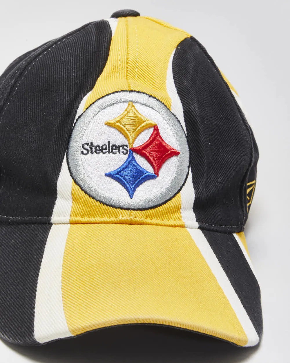 Vintage Y2K 00s Reebok Pittsburgh Steelers NFL Equipment Canvas Velcro Baseball Cap - OS sold by Rokit product image thumbnail 3