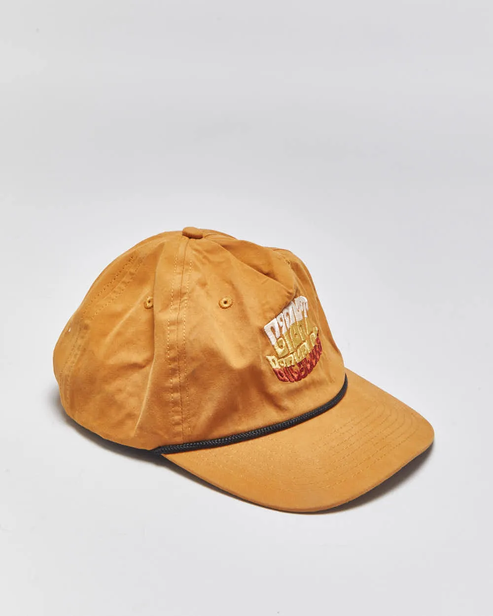 Vintage Giant Bicycles Tan Rope Peak Trucker Hat - OS sold by Rokit