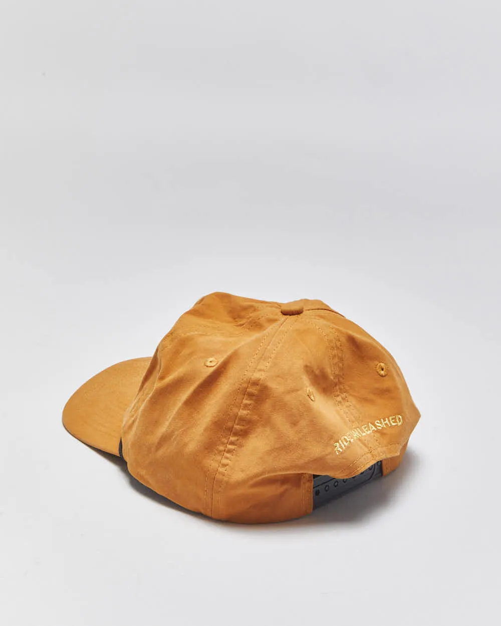 Vintage Giant Bicycles Tan Rope Peak Trucker Hat - OS sold by Rokit product image thumbnail 2