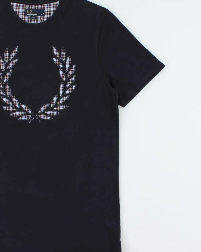 Vintage Fred Perry Embroidered Tartan Laurel Wreath Crewneck T-Shirt - S sold by Rokit product image thumbnail 3