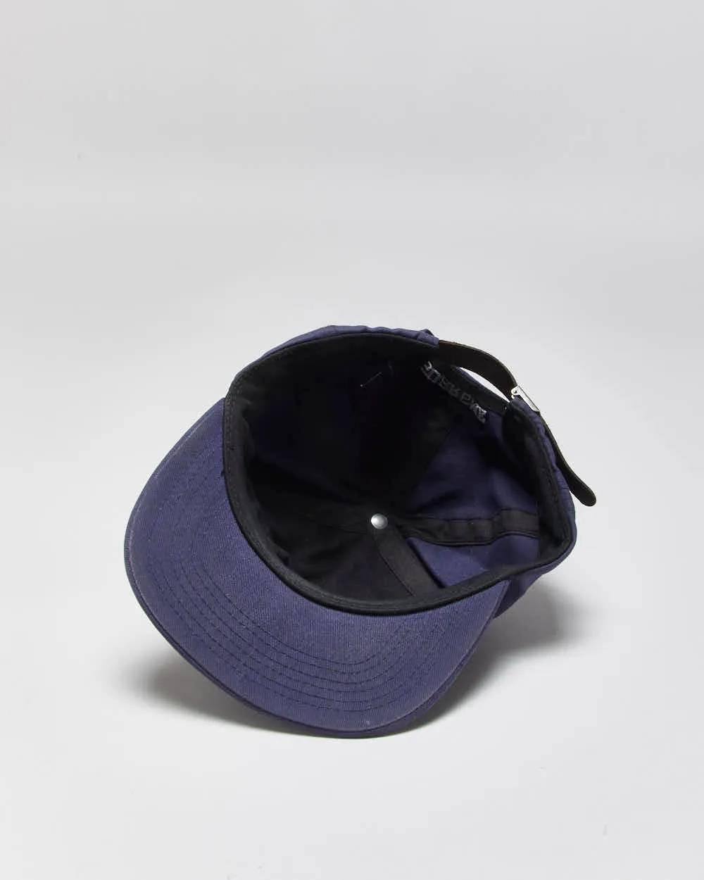 Vintage Supreme Grained Leather S Patch Canvas Flat Brim Baseball Cap - OS sold by Rokit product image thumbnail 5