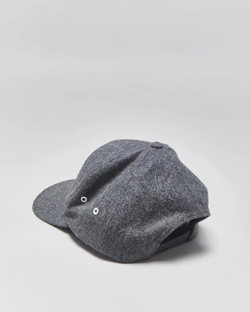 Vintage Herschel Supply Co Marl Grey Wool Blend Snapback Baseball Cap - OS sold by Rokit product image thumbnail 2