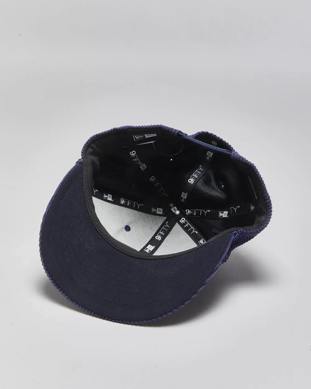 Vintage New Era 9Fifty Jumbo Corduroy Rocky Mountain Bicycles Snapback - M/L sold by Rokit product image thumbnail 5