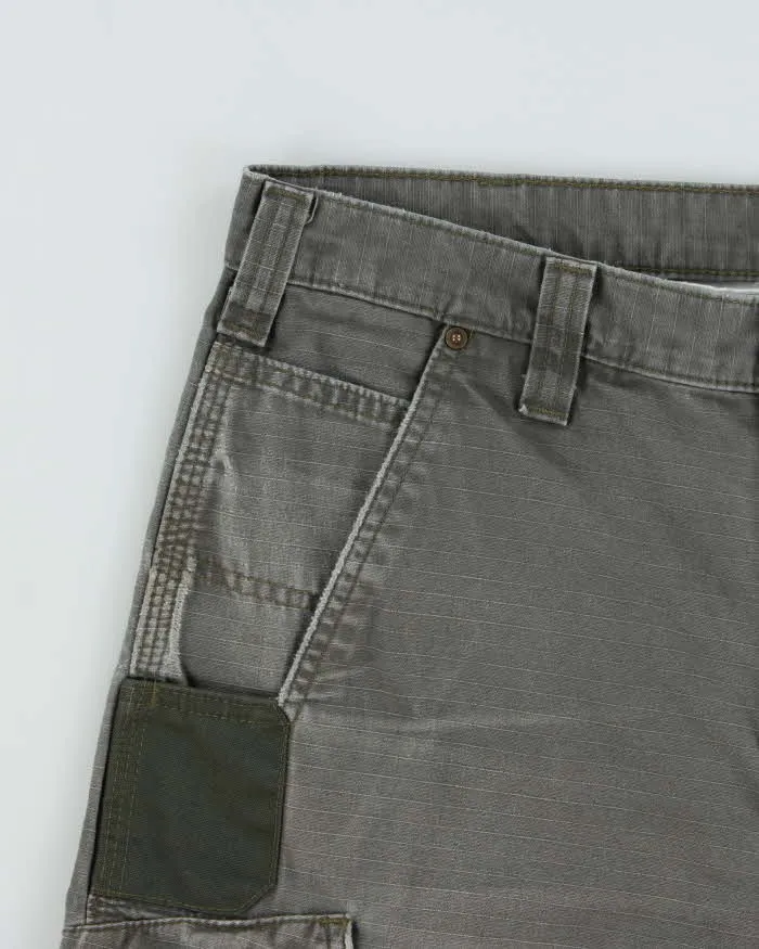 Vintage Carhartt Moss Ripstop Rugged Flex Canvas Relaxed Fit Carpenter Shorts - W34 sold by Rokit product image thumbnail 3