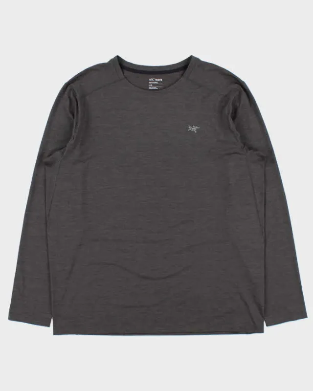 2023 Arc'teryx 'Cormac' Fairtrade Long Sleeve Crewneck Hiking T-Shirt - L made by Arc'teryx