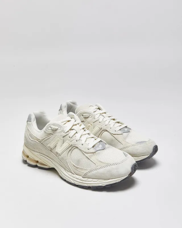 2023 New Balance M2002R Women's 'Calm Taupe/Angora Silver Metallic Trainers - UK6 made by New Balance