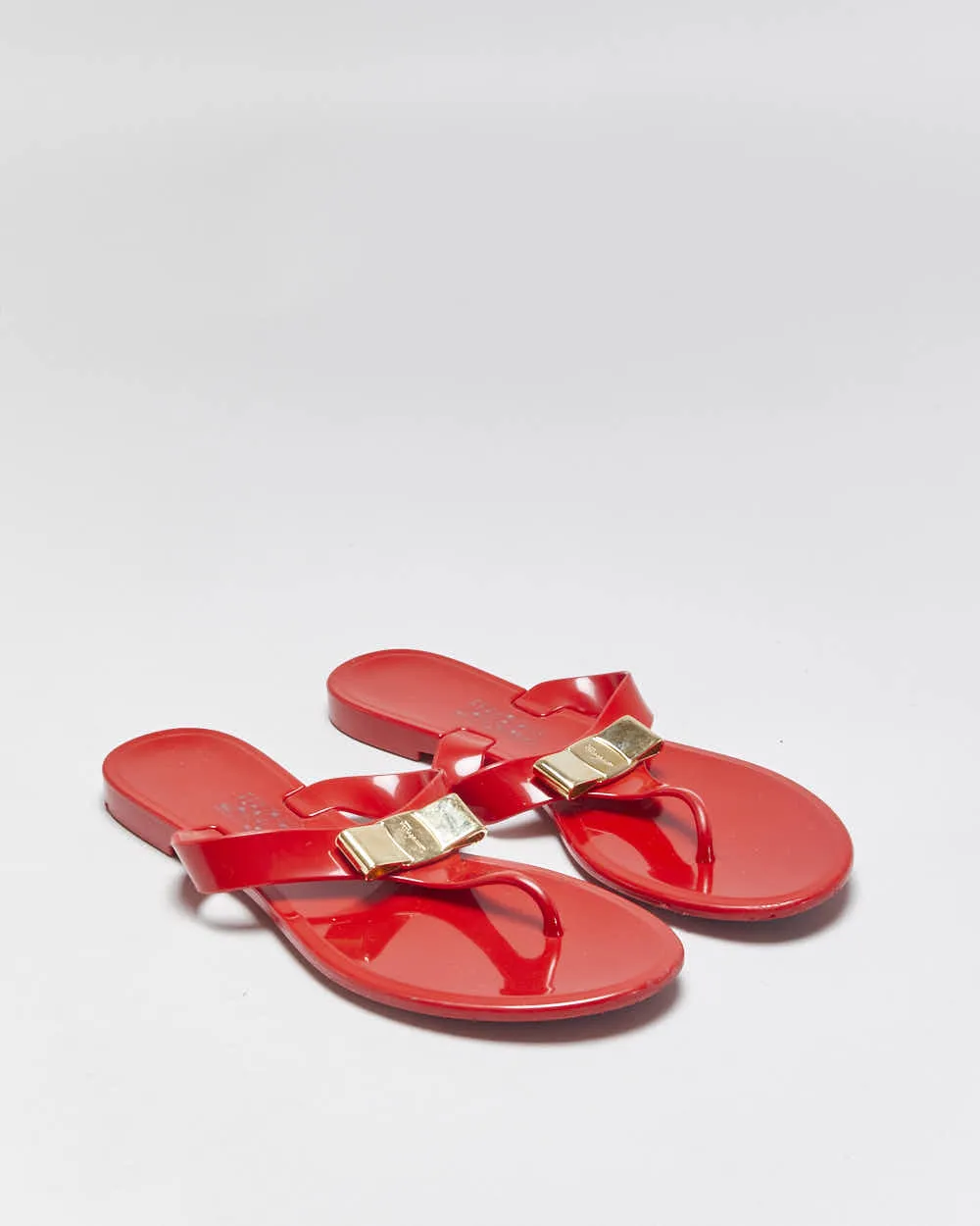 Salvatore Ferragamo Women's Red Farelia Jelly Flip Flop Sandals - UK4 sold by Rokit