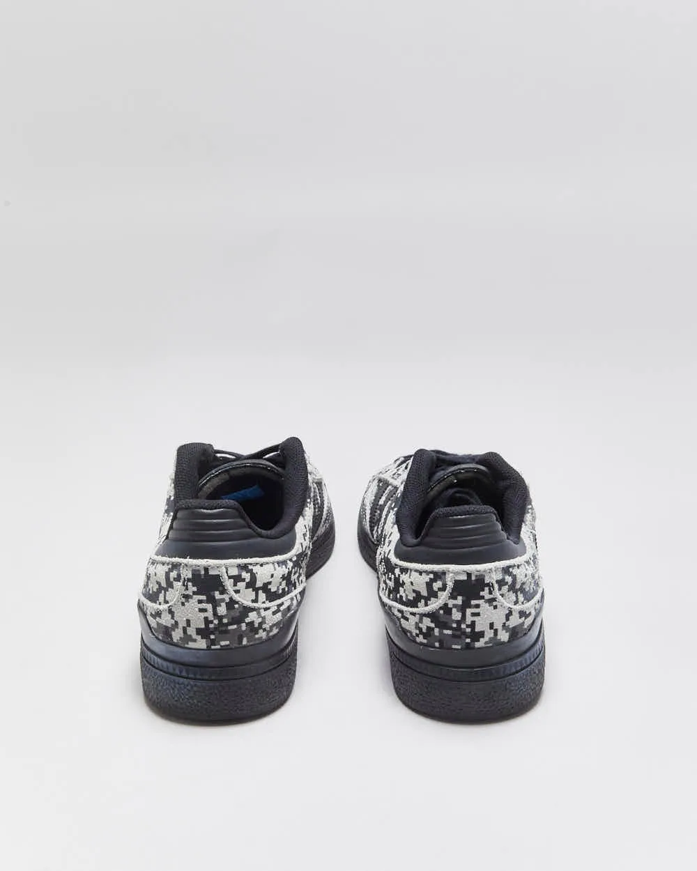 2024 Adidas Originals Busenitz Pro 'Grey/Black Digi Camo' Skateboarding Trainers - UK9.5 sold by Rokit product image thumbnail 4