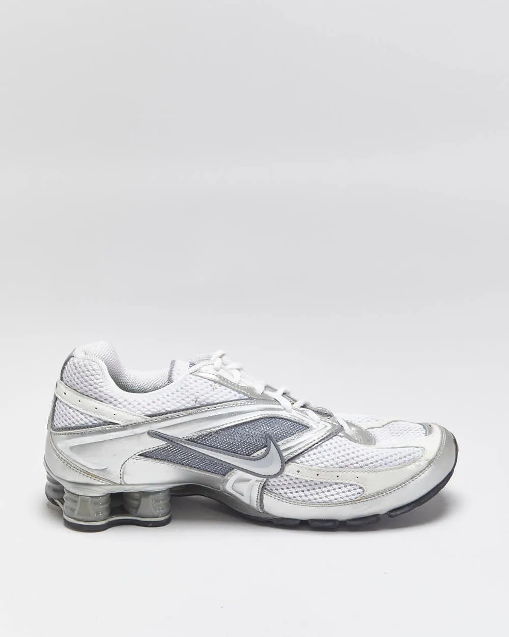Vintage 2009 Nike Women's Shox Reveal 3 White/Sparkle Silver Trainers - UK7.5 sold by Rokit product image thumbnail 2