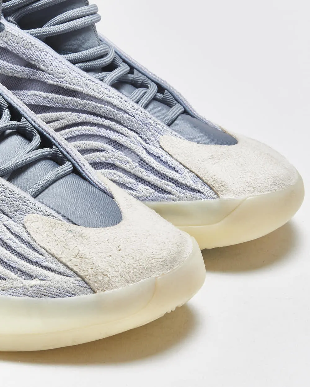 2021 Adidas Yeezy QNTM Lifestyle Carbon High Top Trainers - UK9.5 sold by Rokit product image thumbnail 5