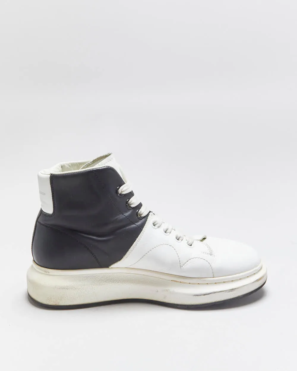 2021 Alexander Mcqueen Calfskin Leather Colourblock Exaggerated Sole High Top Trainers - UK7 sold by Rokit product image thumbnail 2