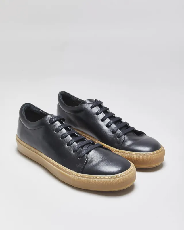DS SS2016 Acne Studios 'Adrian' Black/Gum Calfskin Leather Low Trainers - UK7.5 made by Rokit
