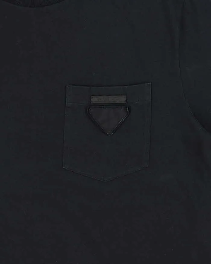 SS2021 Prada Embroidered Classic Badge Crewneck Pocket T-Shirt - L sold by Rokit product image thumbnail 4