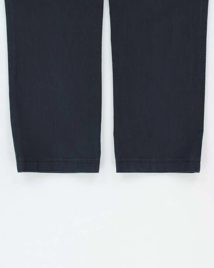 Vintage Y2K 00s Burberry Golf Navy Canvas Denim Straight Leg Trousers - W36 L28 sold by Rokit product image thumbnail 5