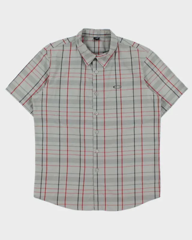 Vintage Oakley Plaid Embroidered Short Sleeve Shirt - M made by Oakley