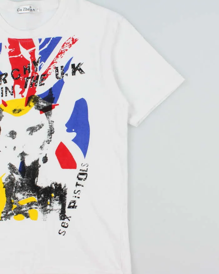 Vintage Y2K 00s Sex Pistols Anarchy In The UK Crewneck T-Shirt - L sold by Rokit product image thumbnail 3