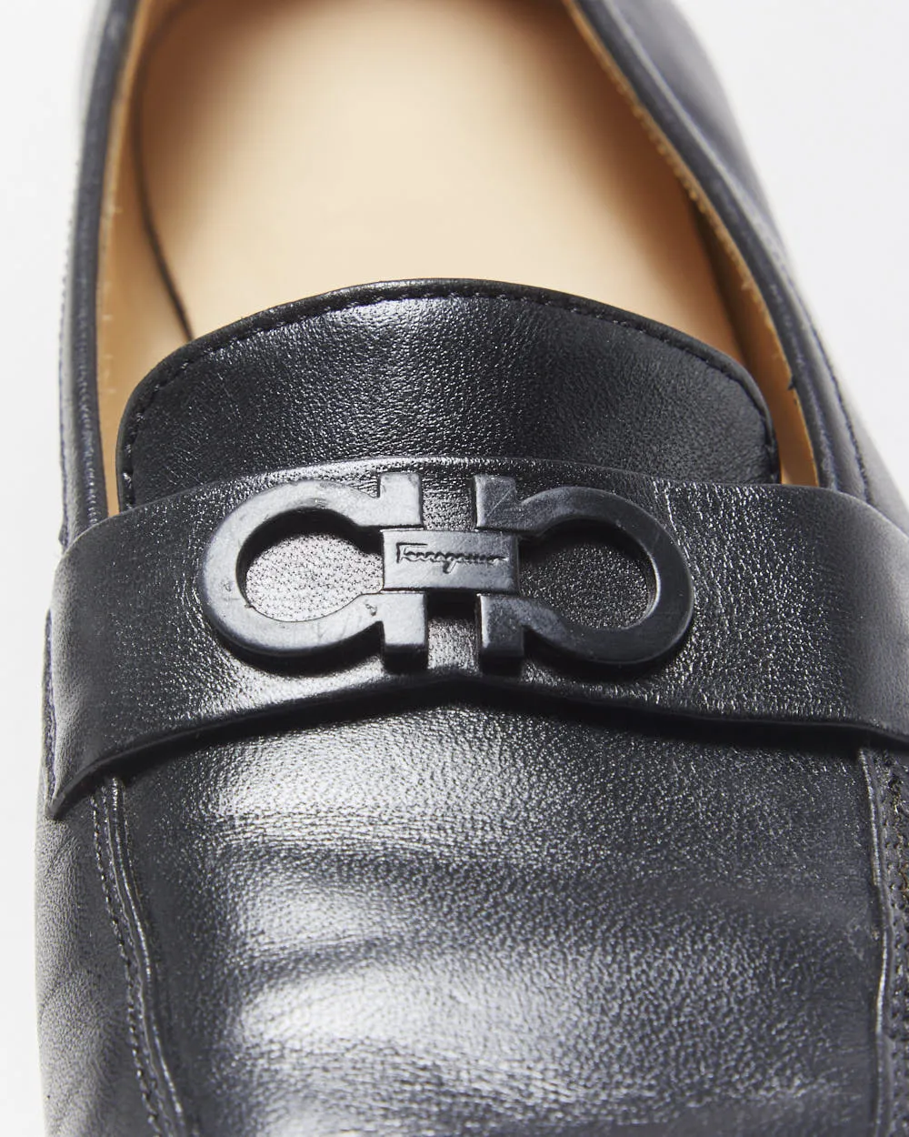 Salvatore Ferragamo Women's Black Leather Gancini Horesbit Heeled Loafers - UK3 sold by Rokit product image thumbnail 5