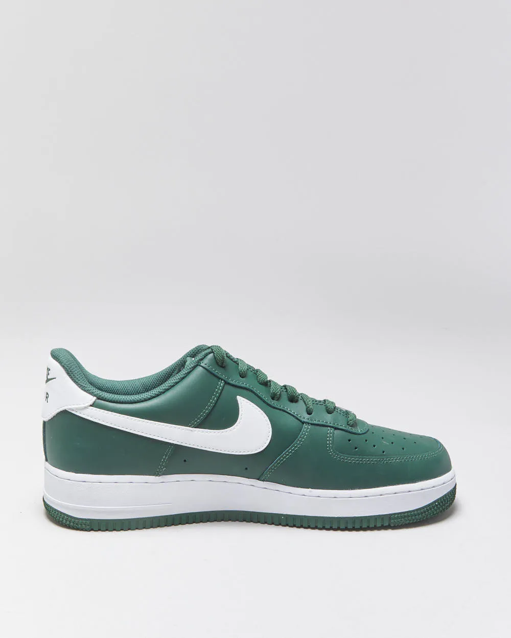 DS 2024 Nike Air Force One Low '07 'Gorge Green' Trainers - UK10.5 sold by Rokit product image thumbnail 2
