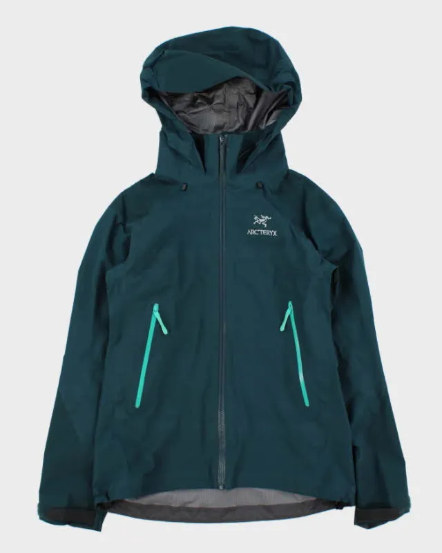 Arc'teryx Beta AR Women's Teal Lightweight Gore-Tex Pro Hard-Shell Mountain Jacket - S made by Arc'teryx