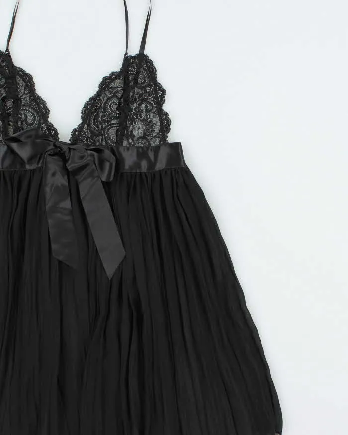 Vintage Y2k 2000s Victoria's Secret Mesh Pleated Crinkle Cami Top - S sold by Rokit product image thumbnail 3