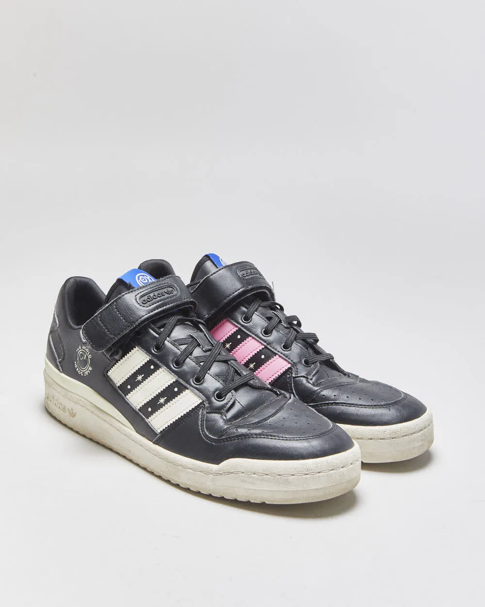 2022 Adidas Originals x Andre Saraiva Forum Low 'The World Needs Love' Trainers - UK11.5 sold by Rokit
