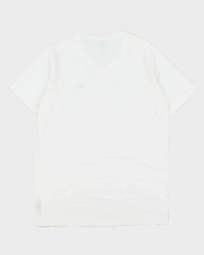 Vintage Oakley Embroidered O Logo Heavyweight V-Neck T-Shirt - L sold by Rokit product image thumbnail 2
