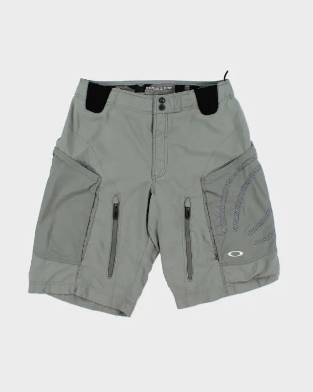 Vintage Y2K 2006 Oakley Soft Shell Relaxed Fit Wide Leg Technical Shorts - M made by Oakley