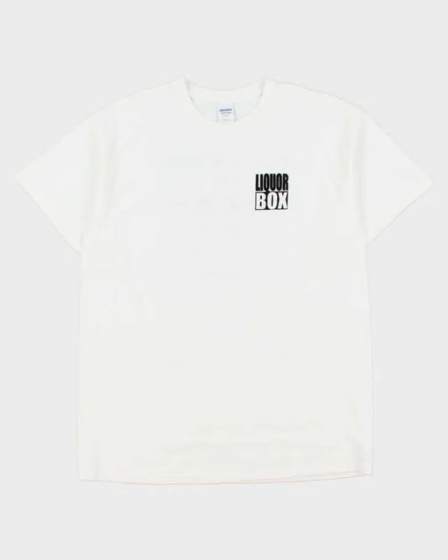 Vintage Liquor Box Alberta Gildan Heavyweight Crewneck T-Shirt - L made by Rokit
