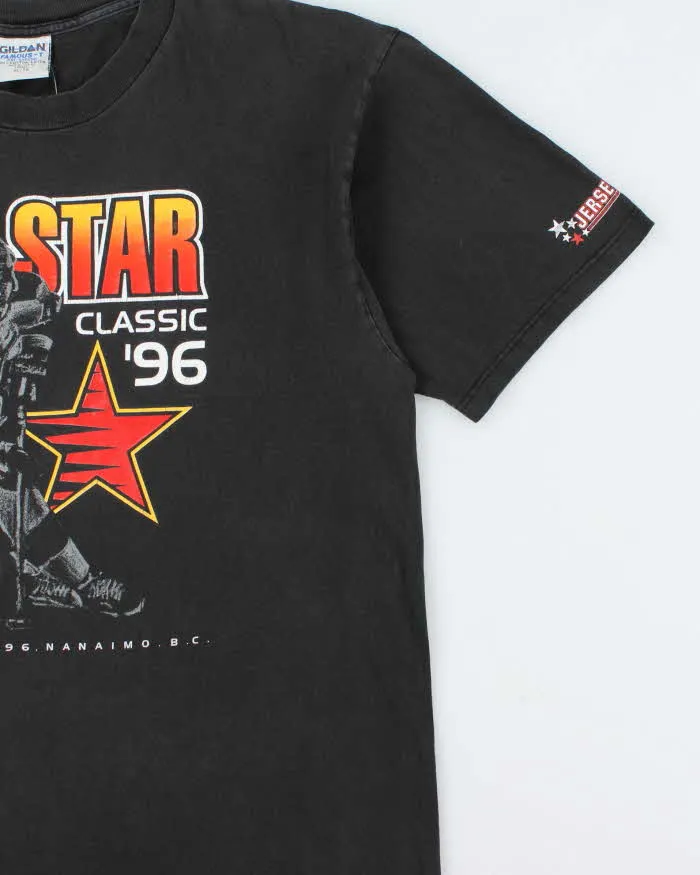 Vintage 1996 All Star Classic BCHL Senini Graphics Heavyweight Gildan Famous-T Made In Canada Crewneck T-Shirt - XL sold by Rokit product image thumbnail 3