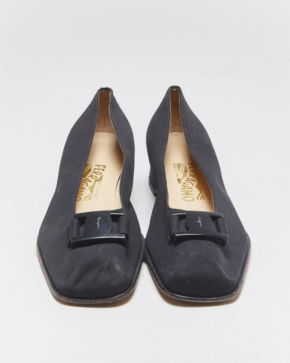 Vintage Salvatore Ferragamo Fabric Square Hoe heeled Shoes - UK6 sold by Rokit product image thumbnail 3