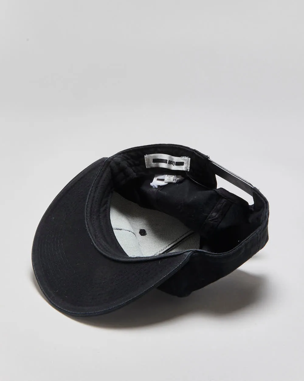 Vintage MCQ Alexander Mcqueen Canvas Patch Snapback - OS sold by Rokit product image thumbnail 5