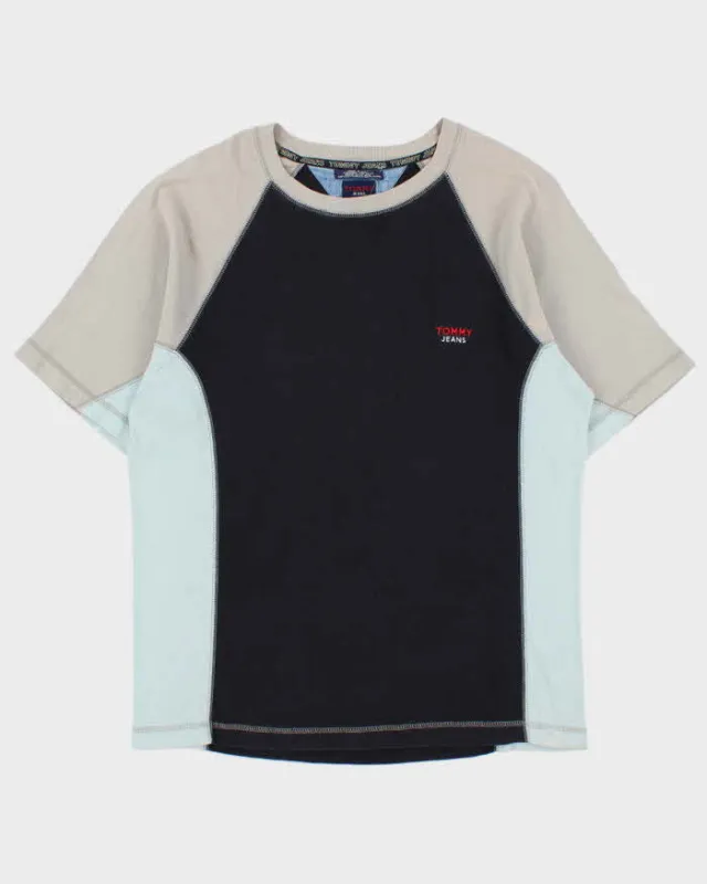 Vintage Y2K 00s Tommy Jeans Heavyweight Panel Stitch Crewneck T-Shirt - L made by Tommy Hilfiger