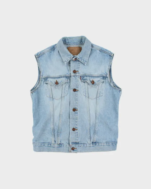 Vintage 1982 Levi's Type III Light Wash Denim Made In Canada Sleeveless Trucker Jacket - M made by Levi's