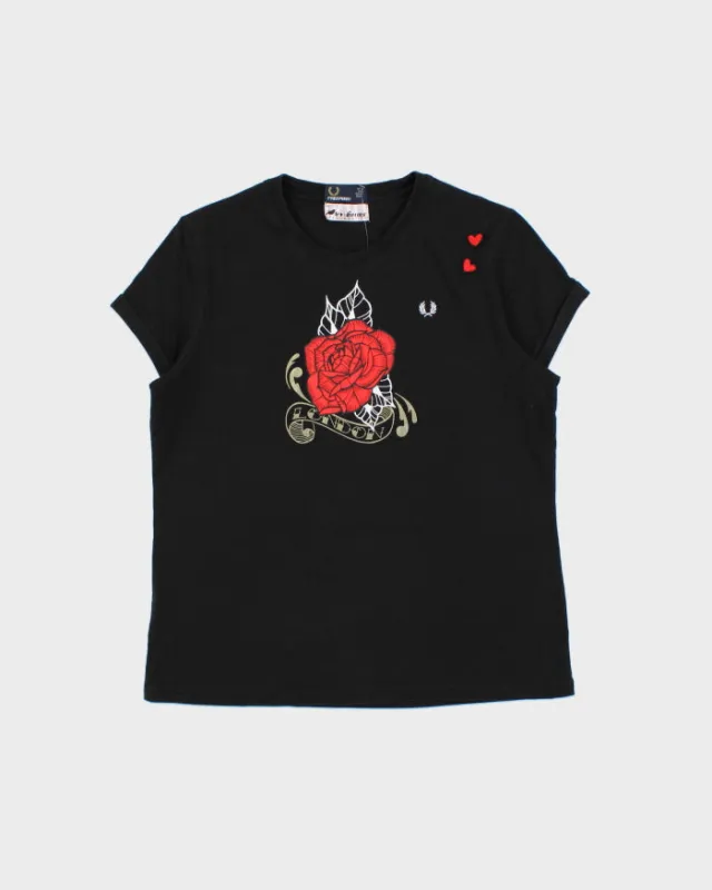 Fred Perry x Amy Winehouse Foundation Heavyweight Women's London Rose Patch Embroidered Crewneck T-Shirt - L made by Fred Perry